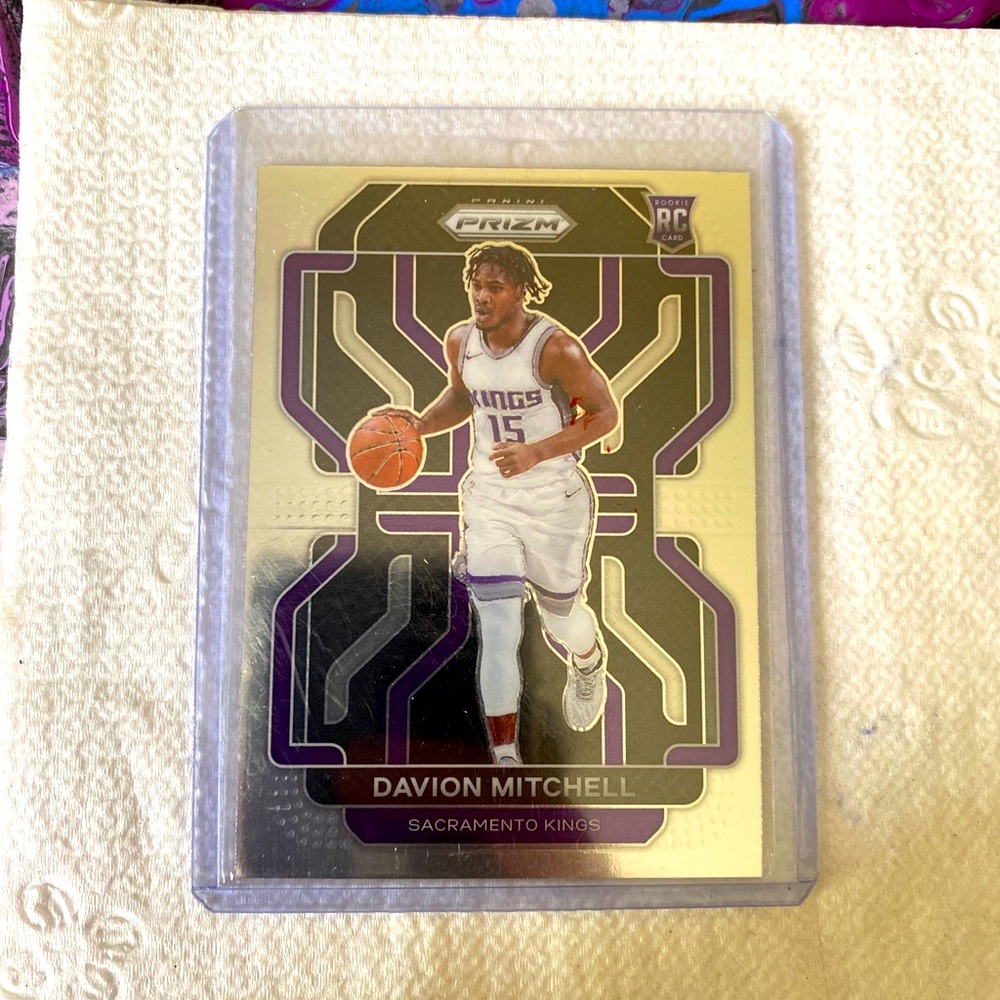 Davion MITCHELL RC SILVER